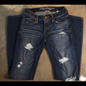 American Eagle Jegging Destroyed Jean